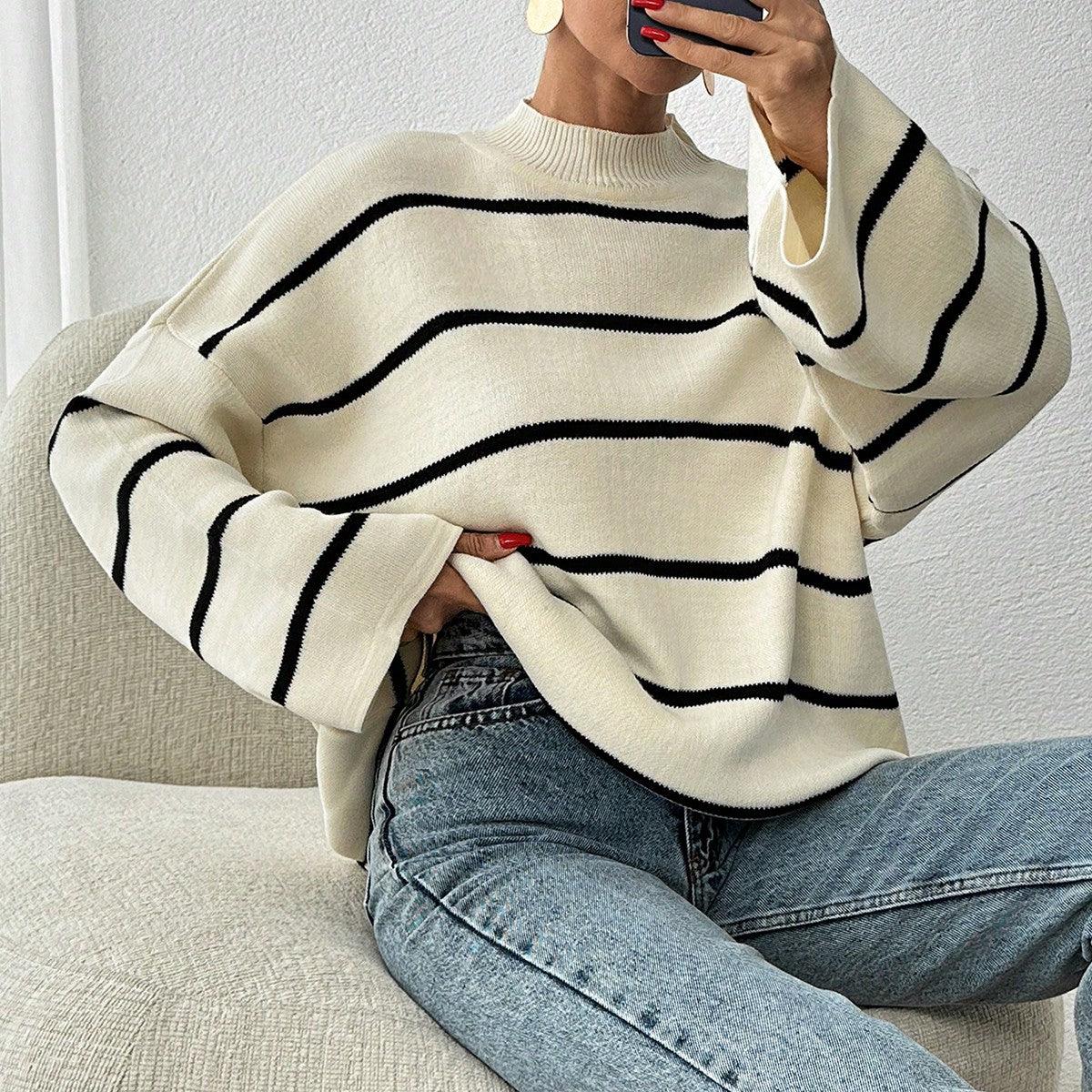 Kadın Oversize Çizgili Kazak TR231201