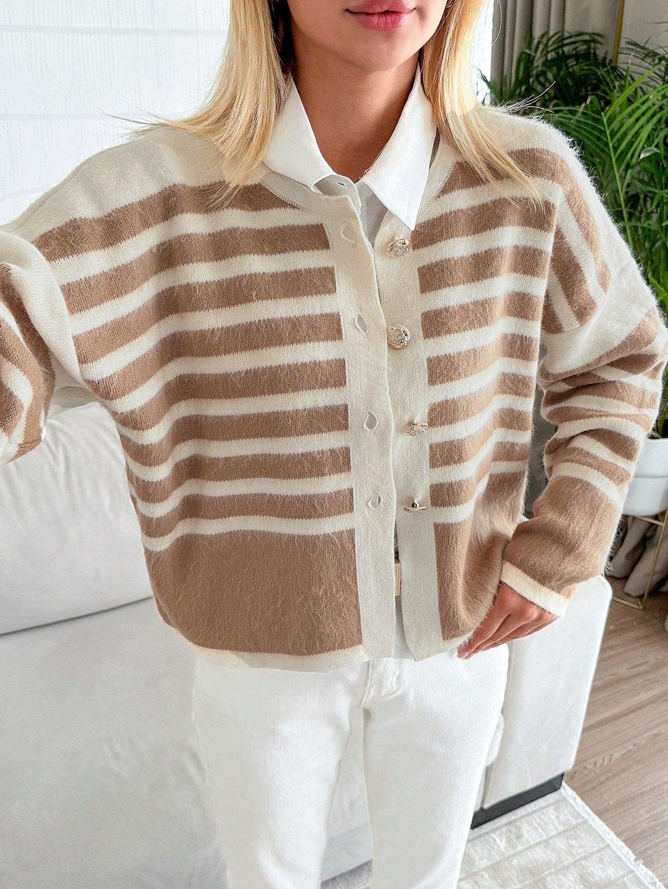 Premium Şardonlu Çizgili Kadın Triko Hırka TR241208
