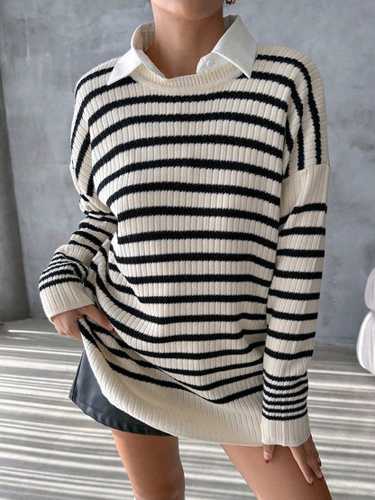 Kadın Çizgili Oversize Triko Kazak TR241226