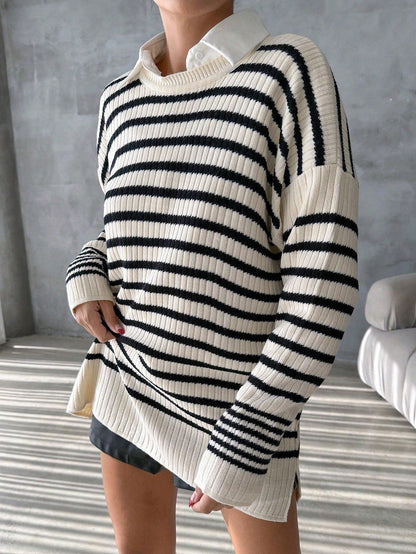 Kadın Çizgili Oversize Triko Kazak TR241226