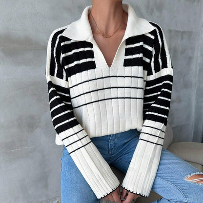 Kadın Polo Yaka Çizgili Triko Kazak TR231210
