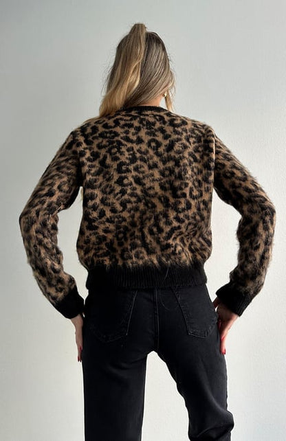 Leopar Yumoş Şardonlu Kadın Triko Kazak